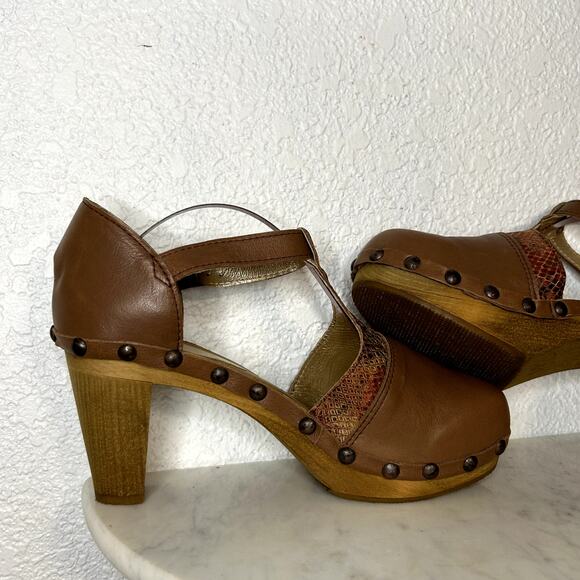 Sanita Danish Mary Jane Clog Womens Size 40 T Strap Camel Animal Print Brown - Picture 6 of 10